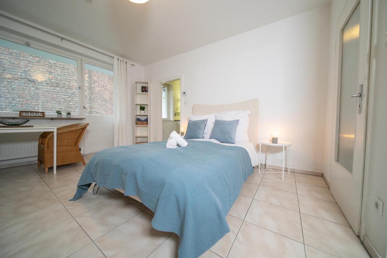 Apartment Blue - Zentral Und Gut Angebunden Düsseldorf Eksteriør bilde
