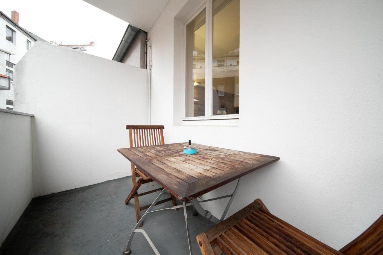 Apartment Blue - Zentral Und Gut Angebunden Düsseldorf Eksteriør bilde